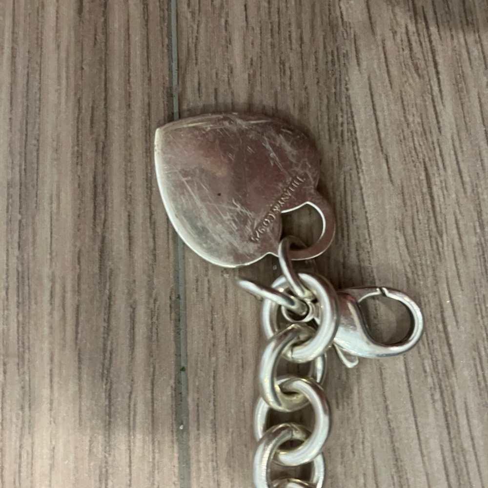 TIFFANY & CO sterling silver heart bracelet - Picture 7 of 7